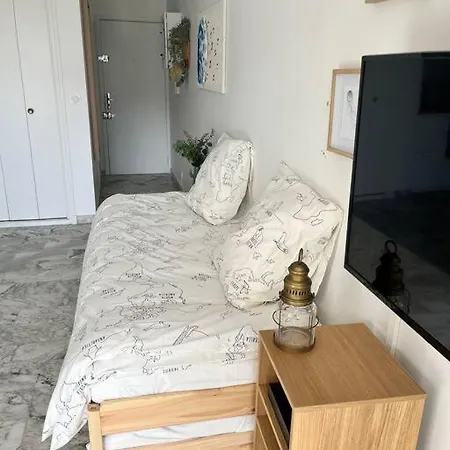 Apartment Cosy Avec Terrasse Sur La La Seyne-sur-Mer